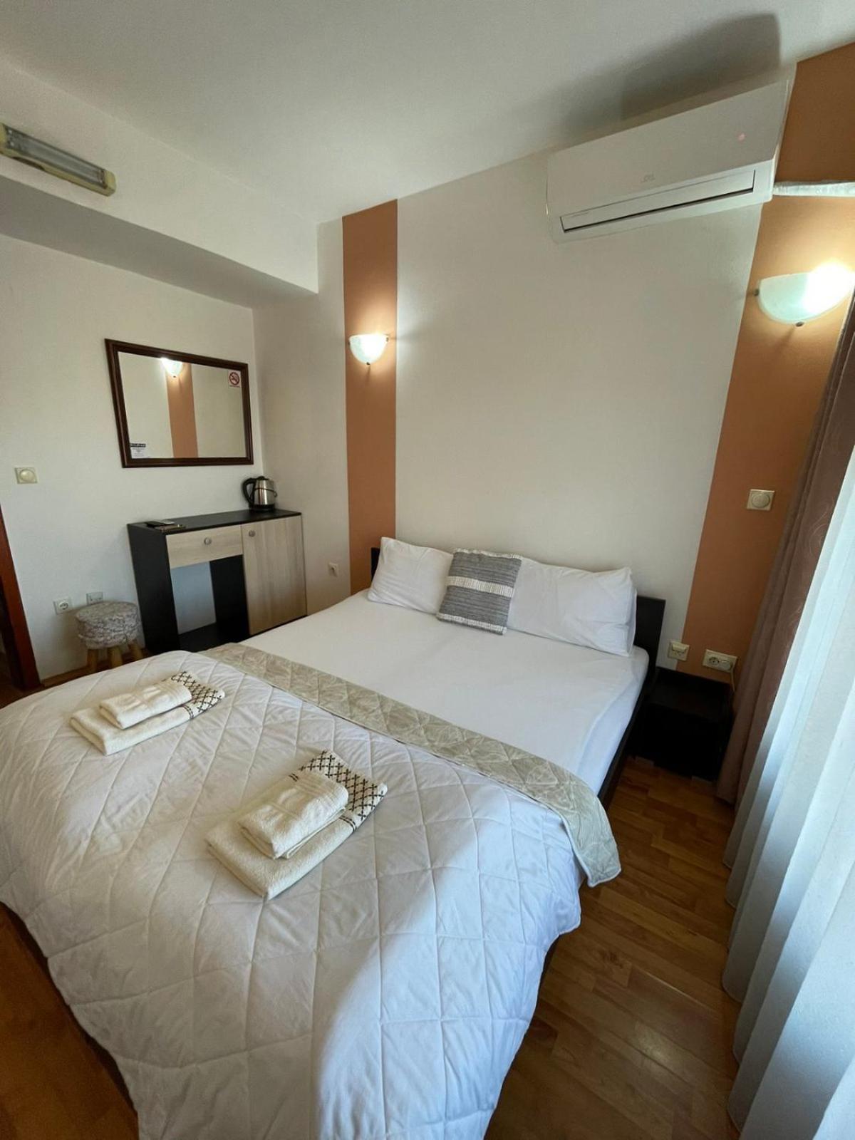 The Bulevard Hotel Skopje Zewnętrze zdjęcie