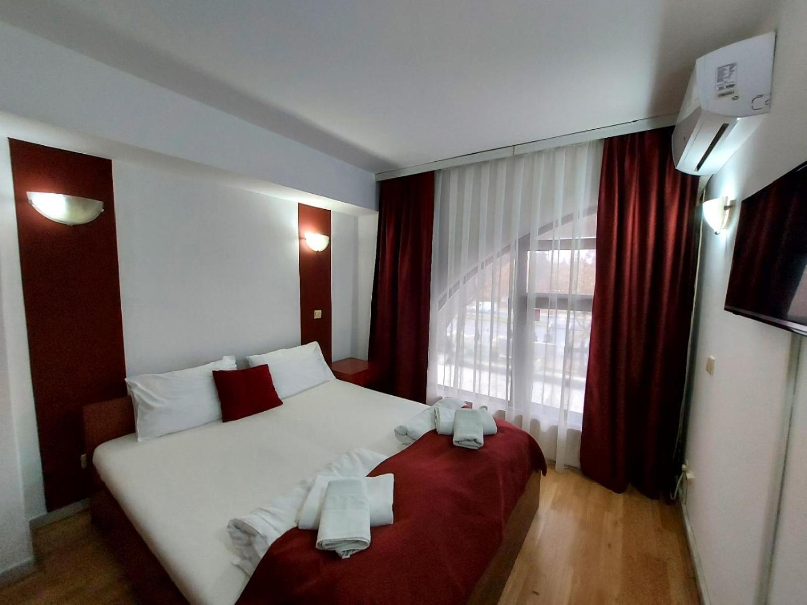 The Bulevard Hotel Skopje Zewnętrze zdjęcie