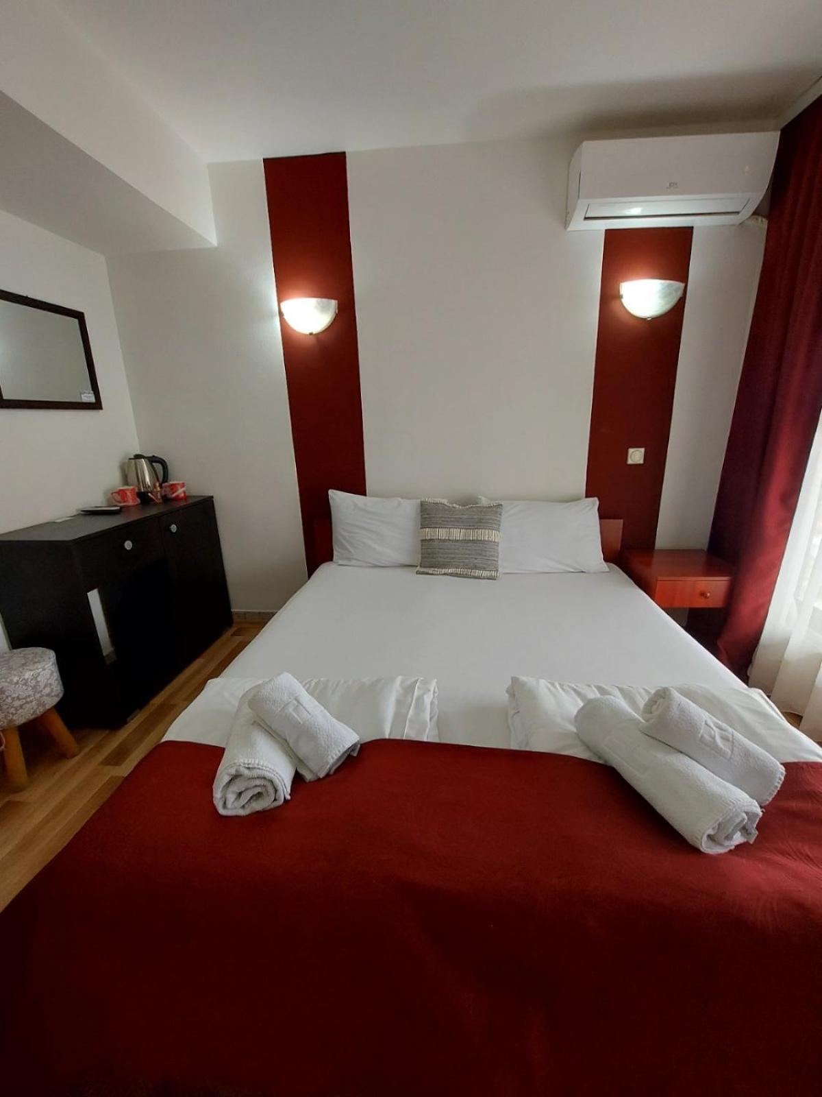 The Bulevard Hotel Skopje Zewnętrze zdjęcie